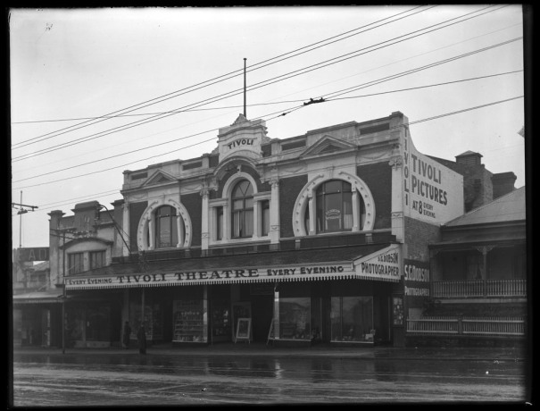 Tivoli Theatre: Sir George Grey Special Collections, Auckland Libraries, 1-W1606