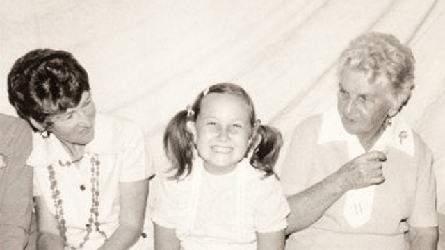 Tracey with Great Grandma Harrison and Great Aunty