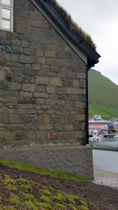 Documentation of ‘Trace drawing’ Berkana, Laguz (inverted), Teiwaz in Fuglafjørður, photograph by Martin Drury