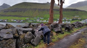 Documentation of ‘Trace drawing’ Berkana, Laguz (inverted), Teiwaz in Fuglafjørður, photograph by Martin Drury