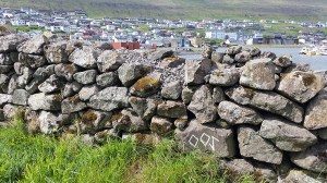Documentation of ‘Trace drawing’ Inguz, Inguz, Eihwaz in Klaksvík, photograph by Martin Drury