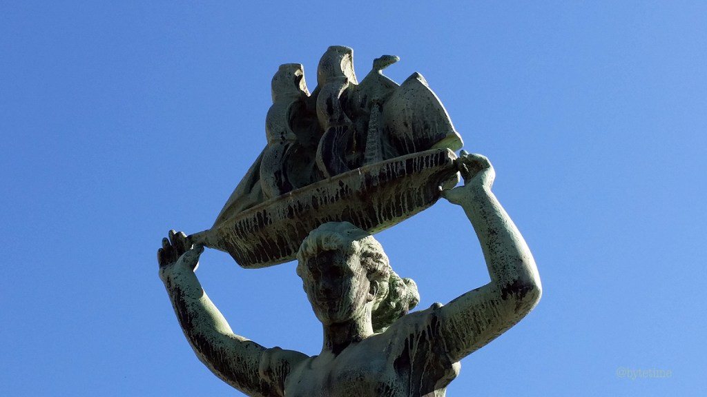 Statue on Drammen Walking Bridge