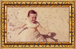Four Generations at the Coast : Waters of the Past